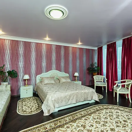 Nadobu Roshe Hotel